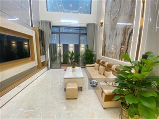 Nhà mới 5 tấm, có thang máy, full nội thất 4x15m hẻm nhựa đẹp 8m 1 sẹc lê văn quới