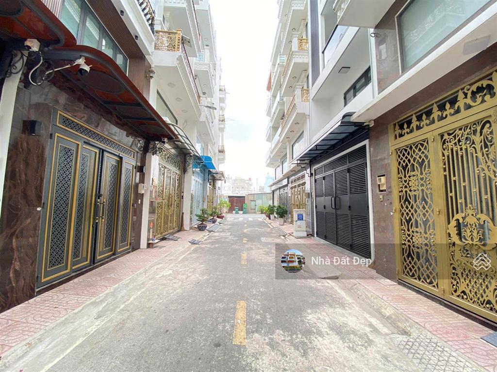 Nhà mới 5 tấm, có thang máy, full nội thất 4x15m hẻm nhựa đẹp 8m 1 sẹc lê văn quới