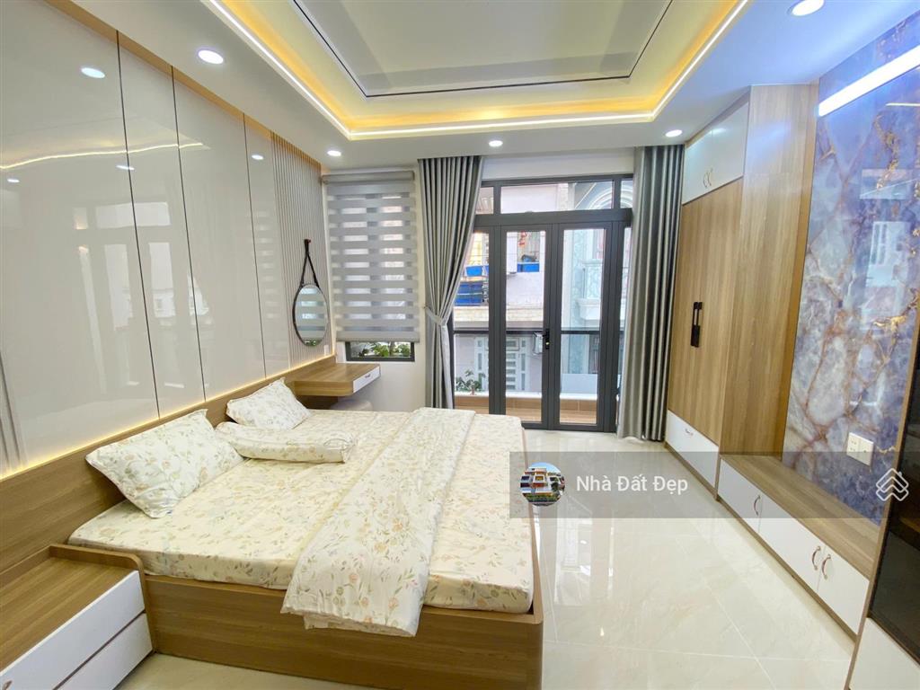 Nhà mới 5 tấm, có thang máy, full nội thất 4x15m hẻm nhựa đẹp 8m 1 sẹc lê văn quới