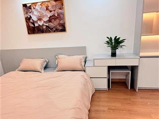 Vĩnh hưng  32m  5 tầng full nội thất  cách mp 30m  3 gác vào nhà . sổ đỏ chính chủ