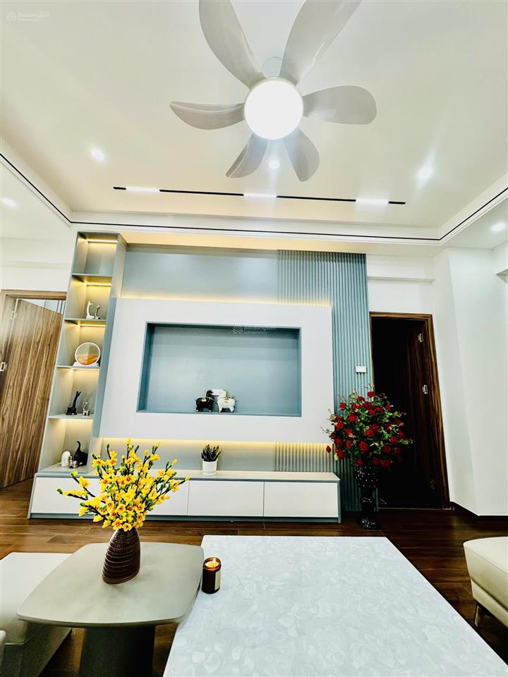 Bán gấp nhà đẹp tại ct3a  mễ trì thượng  90m2  3pn  2vs  sđcc  0963 815 ***