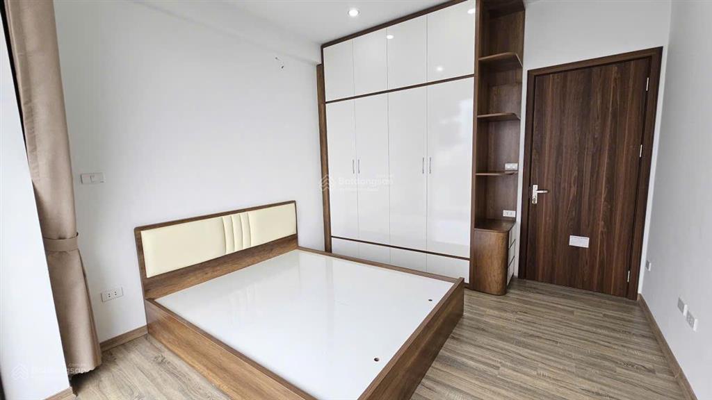 Bán cc 3pn, 2wc  90m2 tại khu đô thị mễ trì thượng  full đồ  sdcc  0963 815 ***