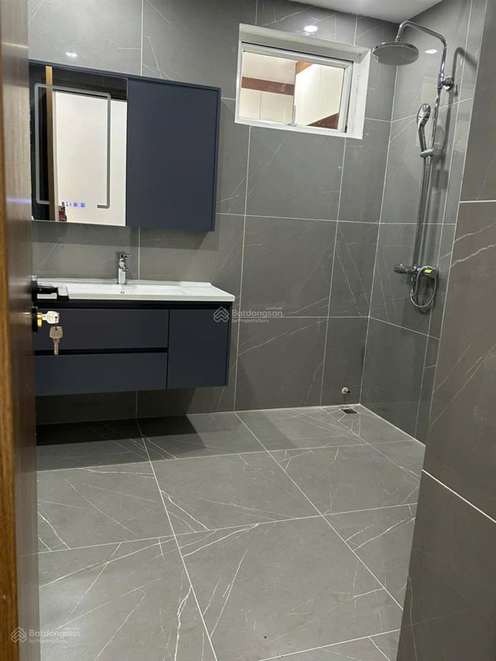 Bán cc 2pn giá thỏa thuận, 89m2 tại n09b1 thành thái, kđt mới dịch vọng