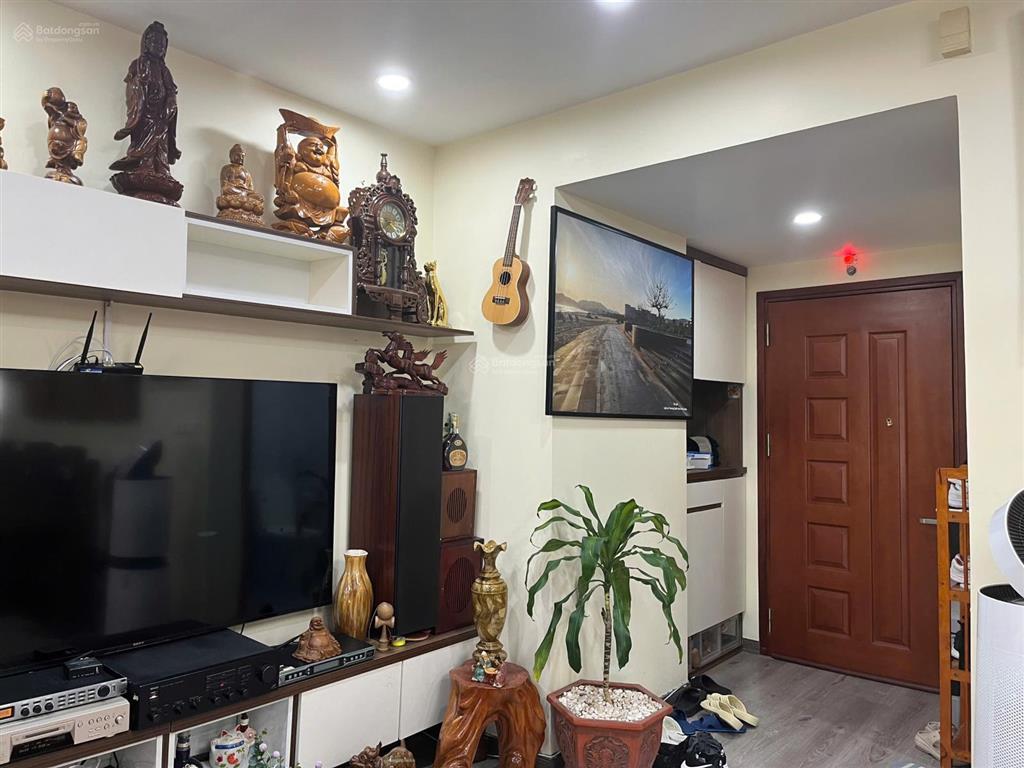 Bán chung cư 102 trường trinh  118,8 m2  ban công đông nam. giá 12 tỷ  0963 815 ***