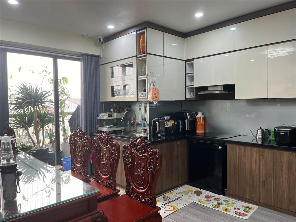 Bán chung cư 102 trường trinh  118,8 m2  ban công đông nam. giá 12 tỷ  0963 815 ***