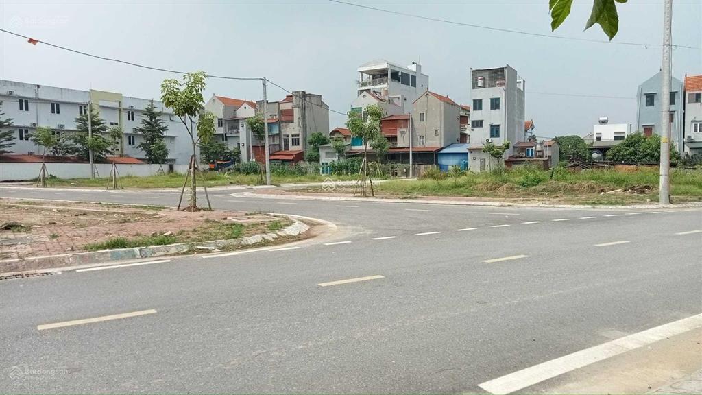 Chính chủ bán lô đất dự án xã hoàn long (đông tảo cũ) 107 m2  lô góc  2 mặt tiền  0963 815 ***