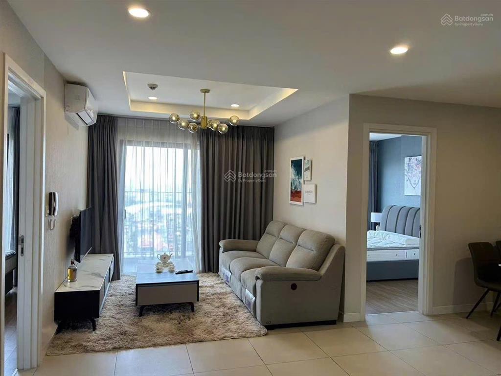 Bán cc 2pn, 2wc tại kosmo tây hồ, ban công đông nam view thoáng  0963 815 ***