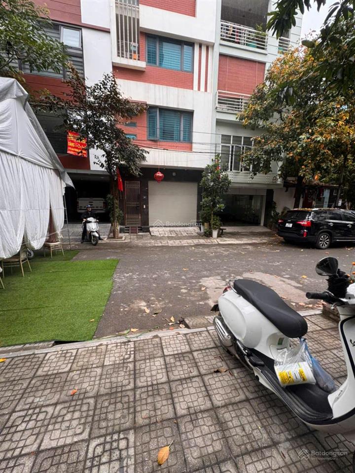 Cần cho thuê văn phòng  khu đt văn phú