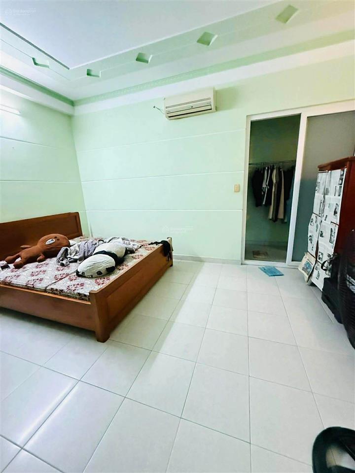 Chính chủ bán gấp nhà 3 tầng ngang 5m khu vip cv làng hoa. 85m2. đường 8m. nhỉn 9ty