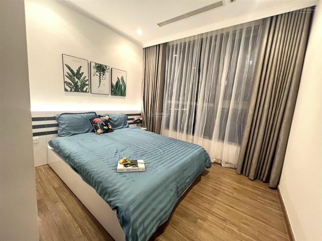 Cut lỗ 2,2 tỷ căn 53 m2  2 pn  2wc chung cư vinhomes symphony tầng đẹp  0967 003 ***