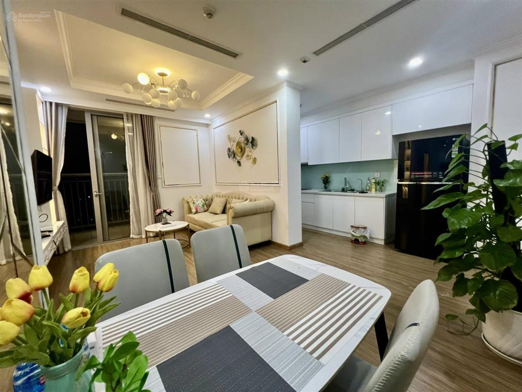Cut lỗ 2,2 tỷ căn 53 m2  2 pn  2wc chung cư vinhomes symphony tầng đẹp  0967 003 ***