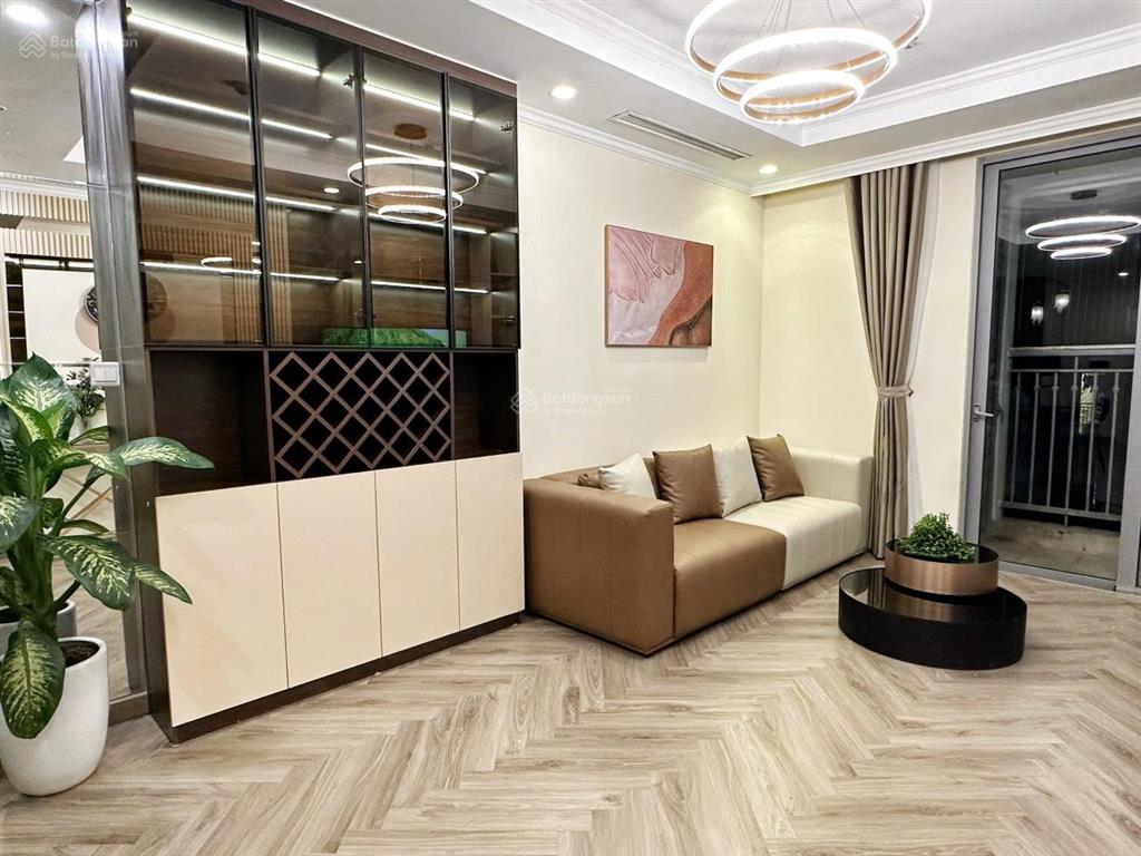 Cut lỗ 1.5 tỷ căn 85m2  3pn  2 wc chung cư vinhomes symphony riverside  0967 003 ***