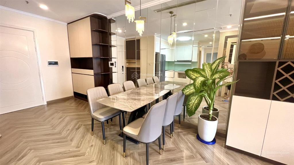 Cut lỗ 1.5 tỷ căn 85m2  3pn  2 wc chung cư vinhomes symphony riverside  0967 003 ***