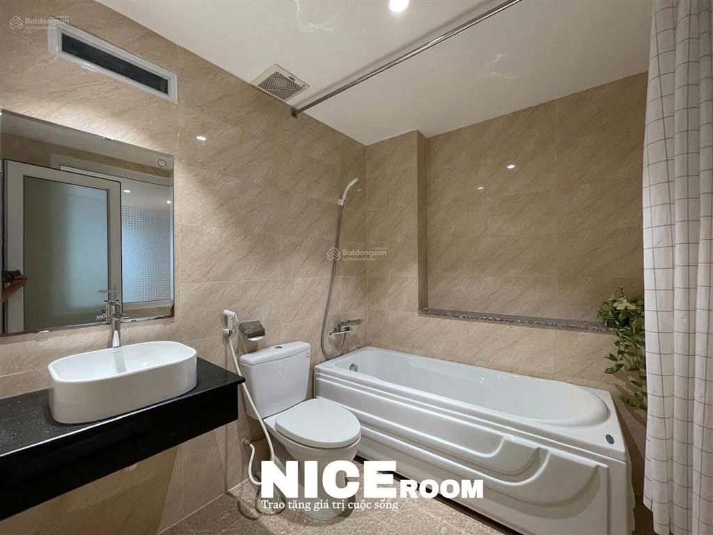 Chung cư mini 1pn ban công rộng rãi gần sân bay tân sơn nhất, bệnh viện tâm anh