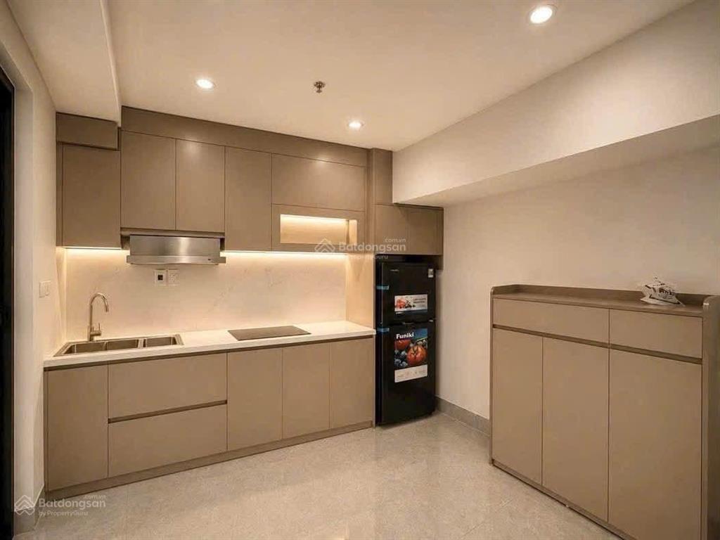 Cho thuê căn hộ studio hiện đại rộng rãi gần vòng xoay lăng cha cả, chợ phạm văn hai