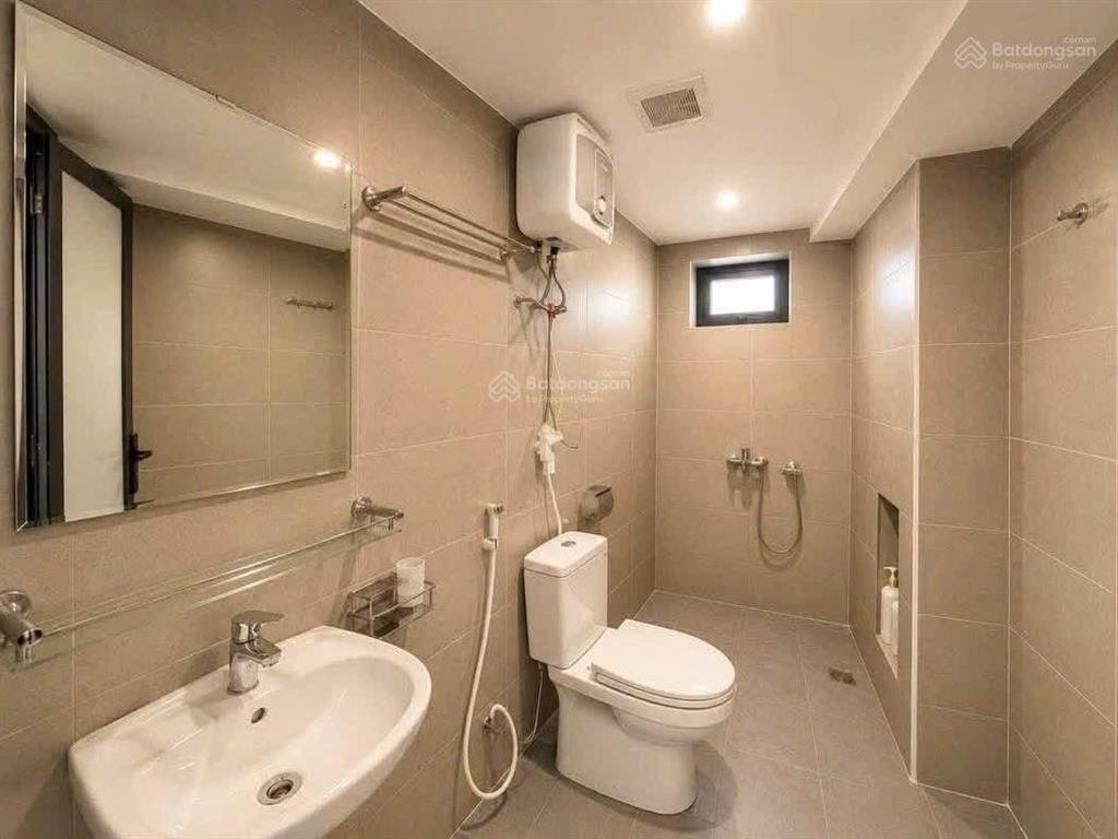 Cho thuê căn hộ studio hiện đại rộng rãi gần vòng xoay lăng cha cả, chợ phạm văn hai