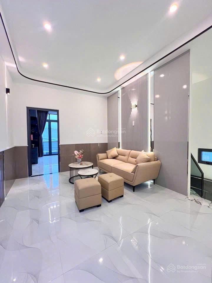 Chủ giảm giá bán gấp nhà 1 trệt 1 lầu ngay đường đồng khởi  cây xăng 75  trung tâm tp biên hoà