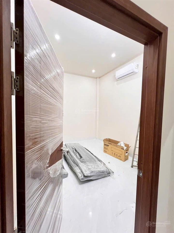 Chủ ngộp cần bán gấp căn biệt thự sổ riêng, thổ cư 100% gần cây xăng 75  trục đường đồng khởi