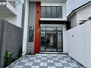 Cô chú đi nước ngoài cần bán nhanh căn nhà mới xây ngay chợ thạnh phú  500tr sang tên ngay