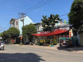 Chủ ngộp bank! bán gấp lô góc 2 mặt tiền kinh doanh, rộng 20m  ngay sân golf long thành