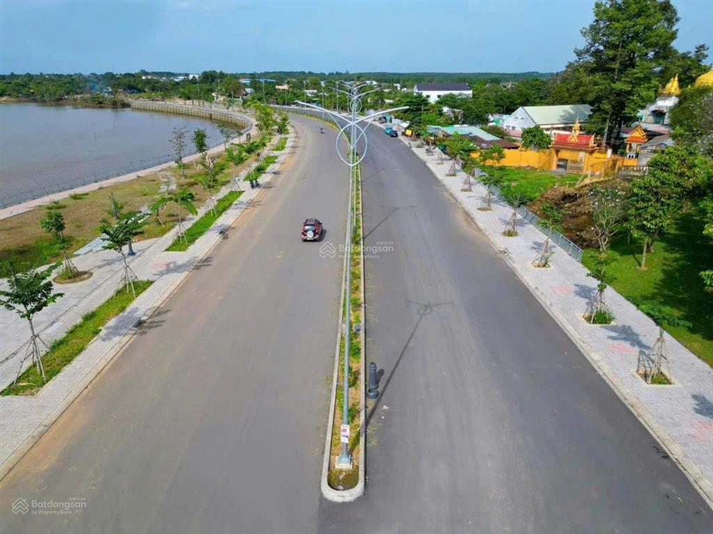 Bán gấp 3 lô đất sổ riêng, full thổ cư ngay bờ kè bửu long nối dài  350tr công chứng ngay
