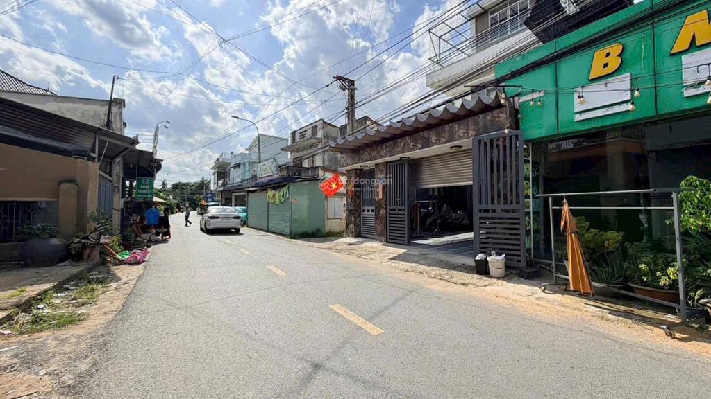 Bán gấp 3 lô đất sổ riêng, full thổ cư ngay bờ kè bửu long nối dài  350tr công chứng ngay