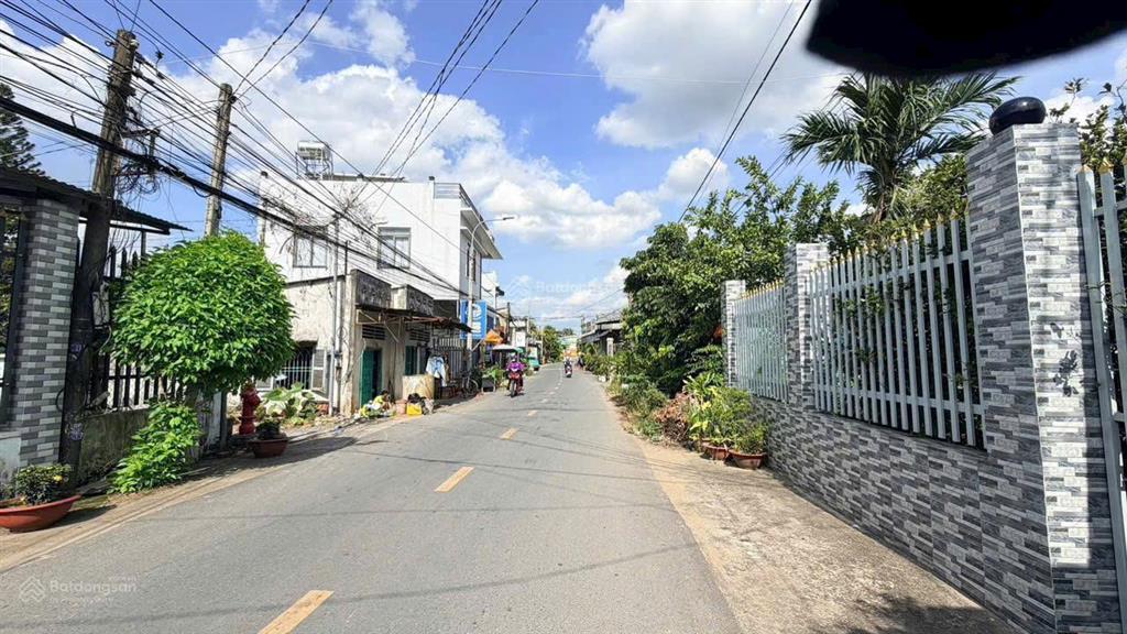 Bán gấp 3 lô đất sổ riêng, full thổ cư ngay bờ kè bửu long nối dài  350tr công chứng ngay