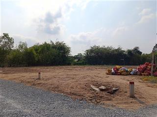 Cần tiền bán đất vườn lên thố cư ngay 1000m2  2.3tr/m2 mặt tiền nhựa lớn  dân cư hiện hữu củ chi