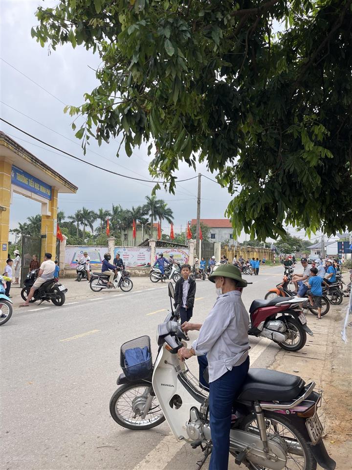 Chính chủ em cần nhượng lại lô đất đẹp 100m2 tại thanh sơn minh phú sóc sơn