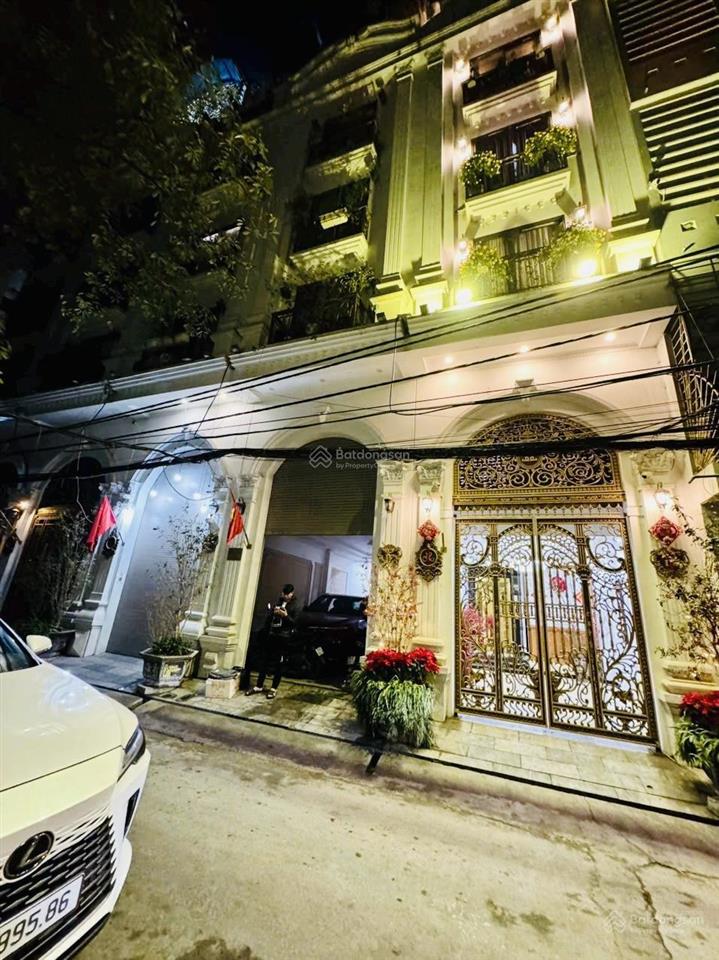 Cho thuê vp  cty  gđ ở kd  nhà 8 tầng hoàng mai  thang máy