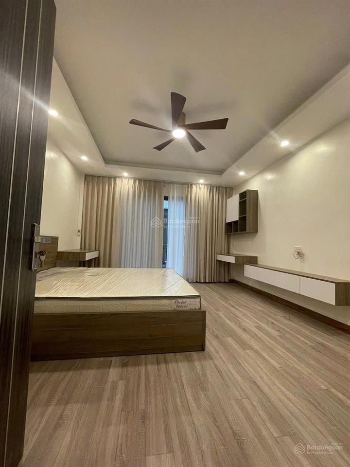 Cho thuê nhà riêng nguyễn văn viên  gần time city