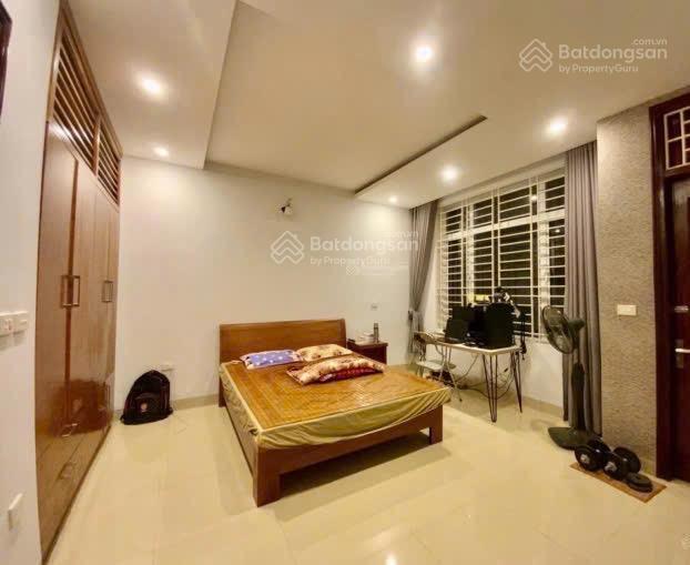 Cho thuê nhà ở lê trọng tấn 130m2oto tránh dừng đỗ ngày đêm