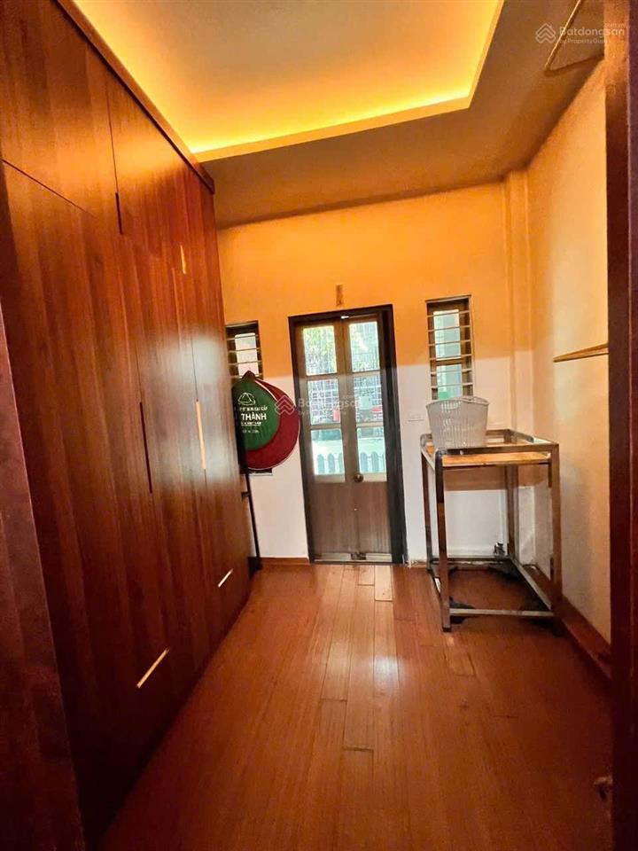 Cho thuê nhà phố quan nhân  45m2