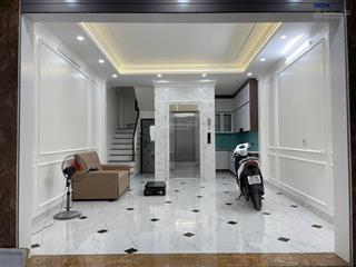 Cho thuê nhà minh khai  thang máy  50m2