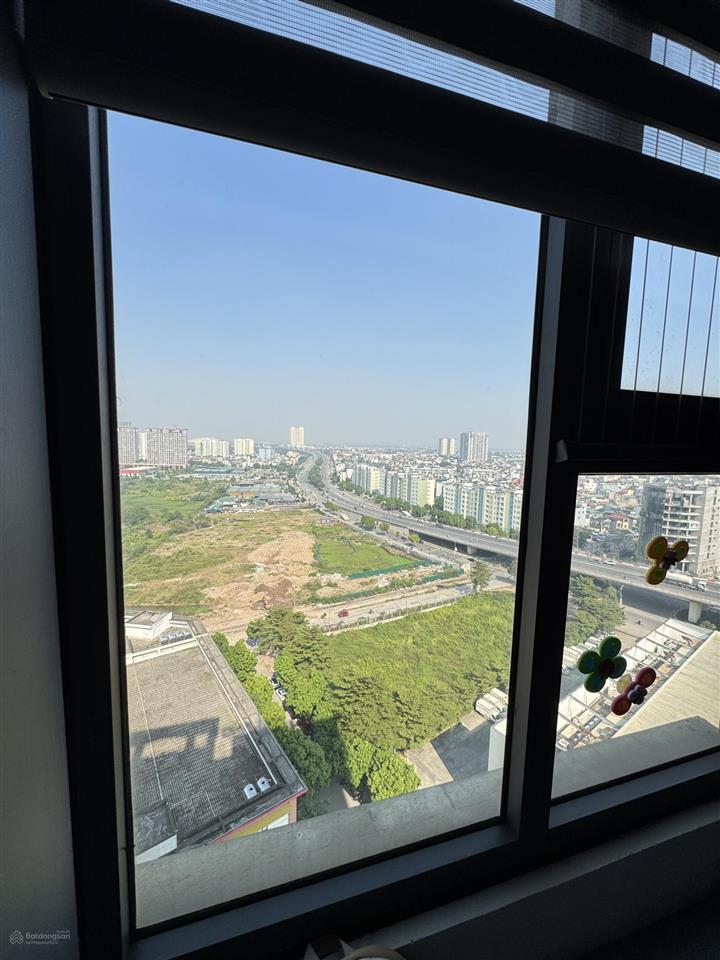 Hiếm có khó tìm! gia đình cần bán căn hộ 69m2, tại chung cư hà nội homeland long biên