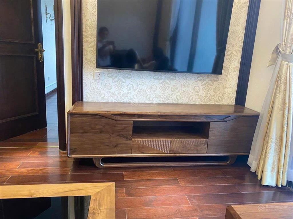 Siêu hiếm!!!gia đình cần thanh khoản gấp căn hộ góc 87m2 chung cư hc golden city