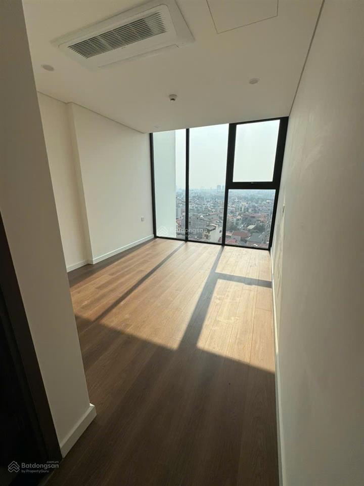 Một trong số ít căn hộ 1pn chủ nhà cần thanh khoản gấp tại sunshine green iconic. giá tốt