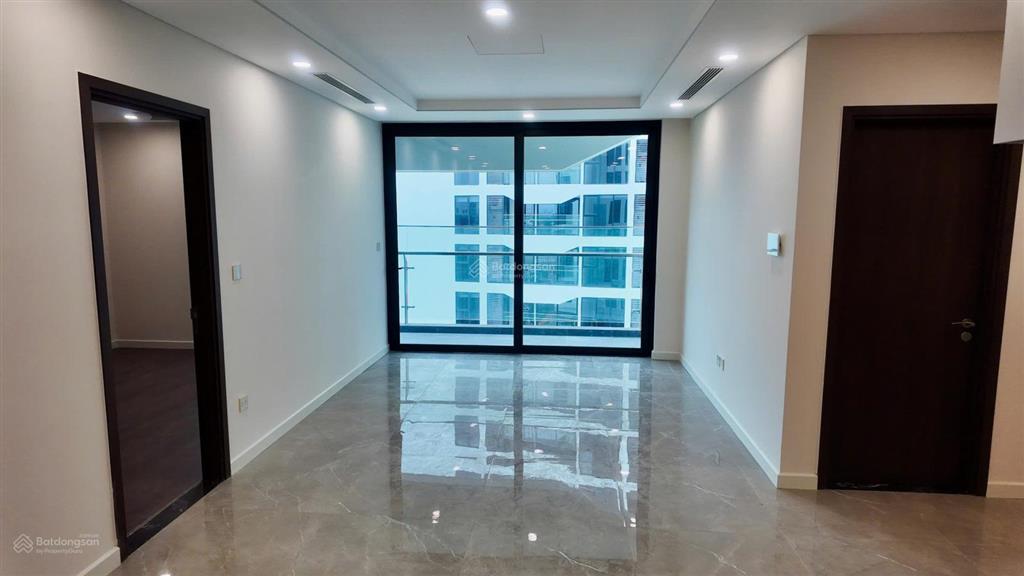 Siêu hiếm, cần cho thuê căn hộ 80m² (2pn/2vs) nội thất cdt tại sunshine green iconic