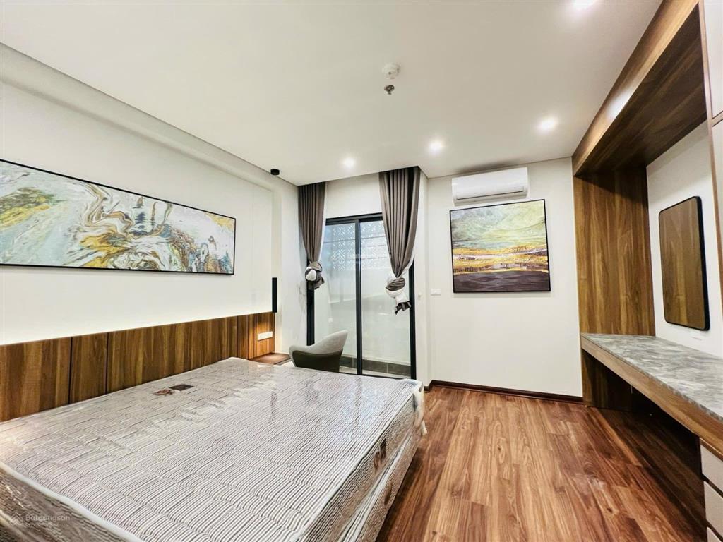 Cho thuê chung cư cao cấp tại phố hồng tiến thông nguyễn văn cừ  gần bệnh viện tâm anh