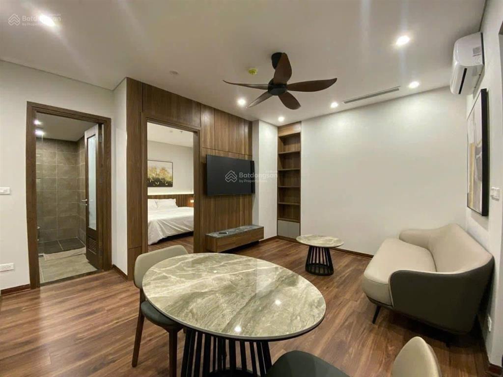 Cho thuê chung cư cao cấp tại phố hồng tiến thông nguyễn văn cừ  gần bệnh viện tâm anh