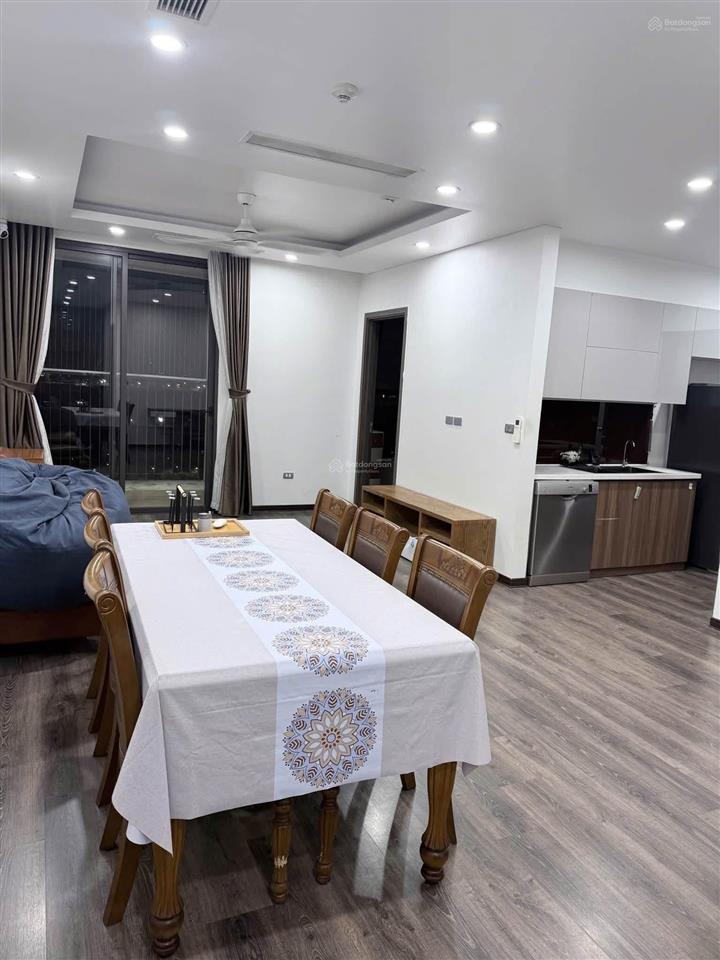 Em còn một trong số ít căn hộ 84m2 (2pn/2vs) cho thuê tại chung cư phc complex 158 nguyễn sơn
