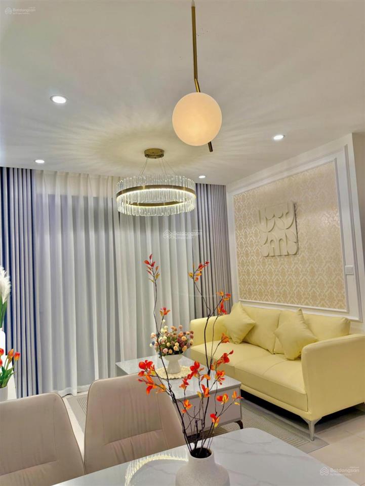 Cần chuyển nhượng căn hộ góc 112m2 siêu hiếm tại one 18 ngọc lâm. sổ hồng chính chủ