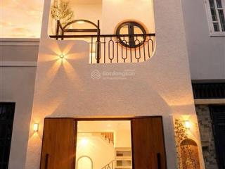 Giá chỉ 5 ty x. nhà y như biệt thự. đường 26/3 ngay aeon tân phú. dts 89m. xem là ghiền, ở là mê