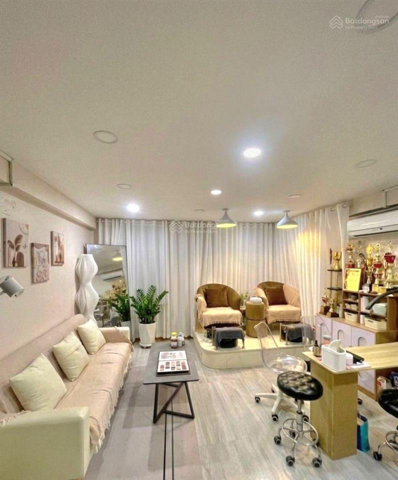 6. ty chút đây chính là căn nhà phù hợp vừa ở vừa kinh doanh. hxh chạy. 4 tầng 76m2. nở hậu cực đẹp