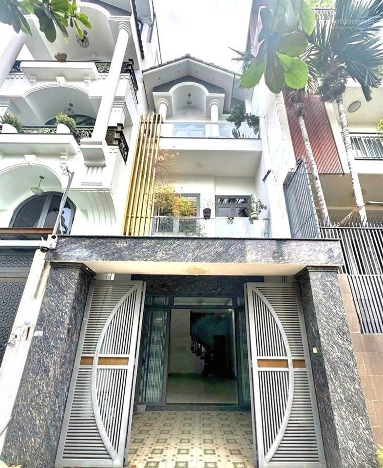 Giá tốt 9,1 tỷ. nhà đẹp đừng để người khác mua trước. xe hơi ngủ nhà, kế chợ tân hương. 76m2.