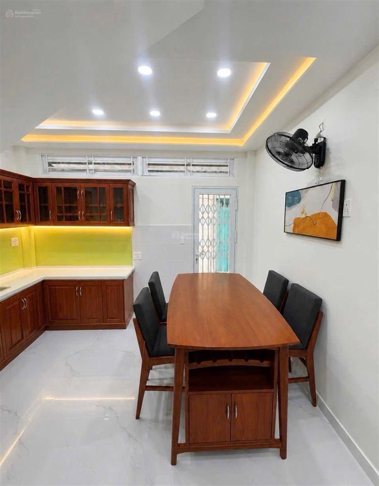Hẻm 8 m.lý thánh tông. cơ hội sở hữu căn nhà đẹp, vị trí đắc địa ngay khu tô hiệu sầm uất!
