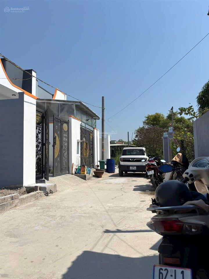 Chủ gộp lắm rồi, gắp bán khu đất tân quý tây  bình chánh  2.000m2  có 250m2 thổ giá 20 tỷ