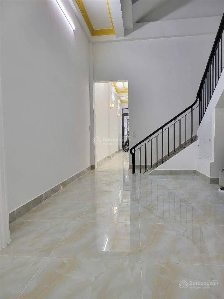 Gấp 5 tầng, xây kiên cố, 4x24m, chỉ 19 tỷ, mặt tiền lê trực, quận 6, tp.hcm