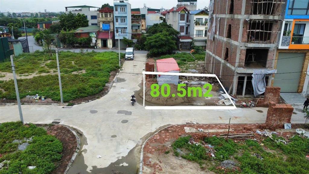 Lô góc đấu giá ba đa văn bình thường tín | vị trí đẹp giá đầu tư