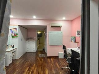 Cho thuê nhà cao cấp kdc bình lợi + hầm + 4 lầu . giá chỉ 26tr